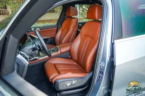 BMW X7 40 2023