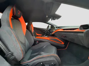 Lamborghini Revuelto 2024