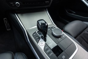 BMW 3 Series 320 2021