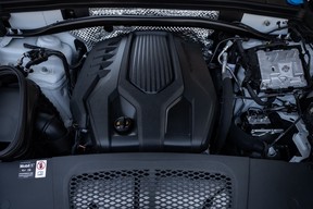 Porsche Macan 2025