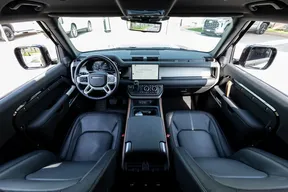 Land Rover Defender 90 2024