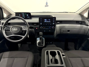 Hyundai Staria 2025