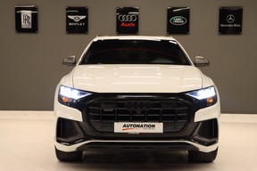 Audi Q8 2021