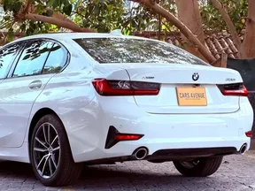 BMW 3 Series 330 2020