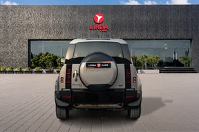 Land Rover Defender 90 2023
