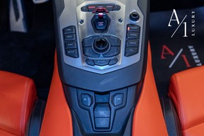 Lamborghini Aventador 2012