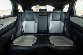 Land Rover Range Rover Velar 2024