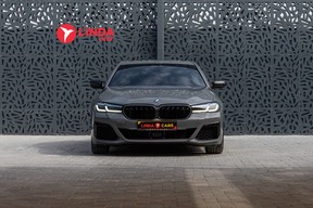 BMW 5 Series M550 2022