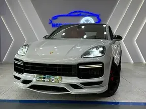 Porsche Cayenne Turbo 2020
