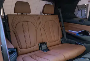 BMW X7 40 2025