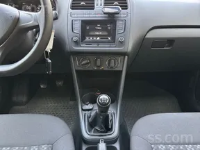 Volkswagen Polo 2016