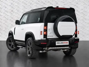 Land Rover Defender 90 2024