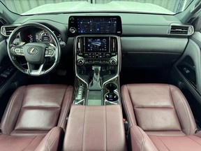 Lexus LX 600 2023