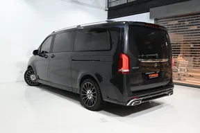 Mercedes-Benz V-Class 250 2023