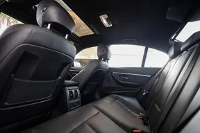 BMW 3 Series 318 2018