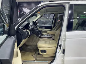 Land Rover Range Rover Sport 2011