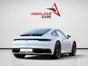 Porsche 911 Carrera 4 2023