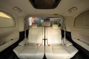 Lexus LM 350h 2024