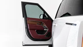 Land Rover Range Rover 2024