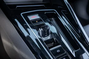 Volkswagen Golf GTI 2024