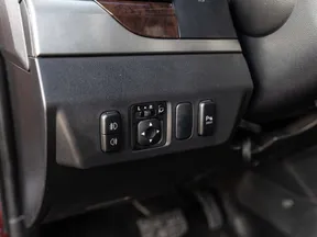 Mitsubishi Pajero / Shogun / Montero 2017