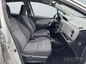 Toyota Yaris 2016