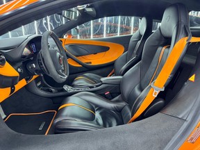 McLaren 570S 2016