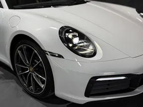 Porsche 911 Carrera 4 2023