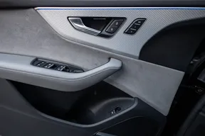 Audi Q8 2025
