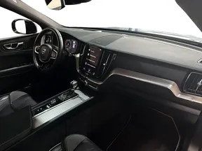 Volvo XC60 T5 2021