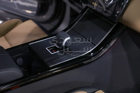 Land Rover Range Rover Velar 2025