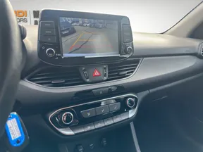 Hyundai i30 2021
