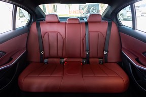 BMW 3 Series 330 2022