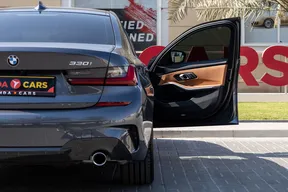 BMW 3 Series 330 2022