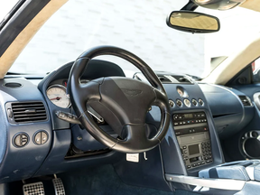 Aston Martin Vanquish S 2005