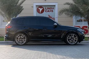 BMW X5 M50 2021