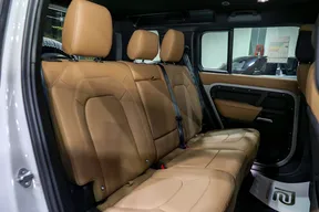 Land Rover Defender 110 2026