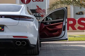 Porsche Panamera 2022