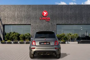 Abarth 695 2024