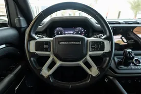 Land Rover Defender 110 2023