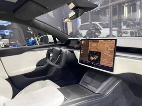 Tesla Model S Ludicrous 2023