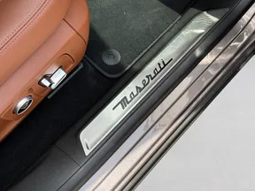 Maserati Levante Hybrid 2022