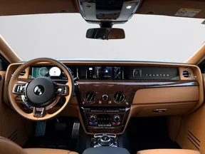 Rolls-Royce Phantom 2025