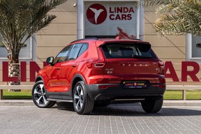 Volvo XC40 2024