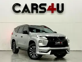 Mitsubishi Pajero Sport / Montero Sport / Shogun Sport 2023