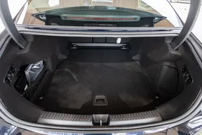 Mercedes-Benz E-Class 200 2024