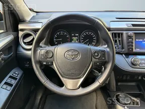 Toyota RAV4 2016