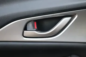 Mazda CX-3 2023