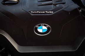 BMW 3 Series 330 2019