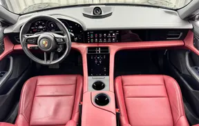 Porsche Taycan 2023